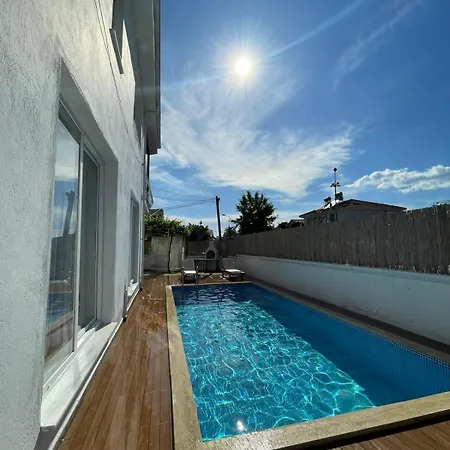 Poyraz With Private Pool - Dom wakacyjny